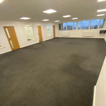 Office in Ebbw Vale - photo 4